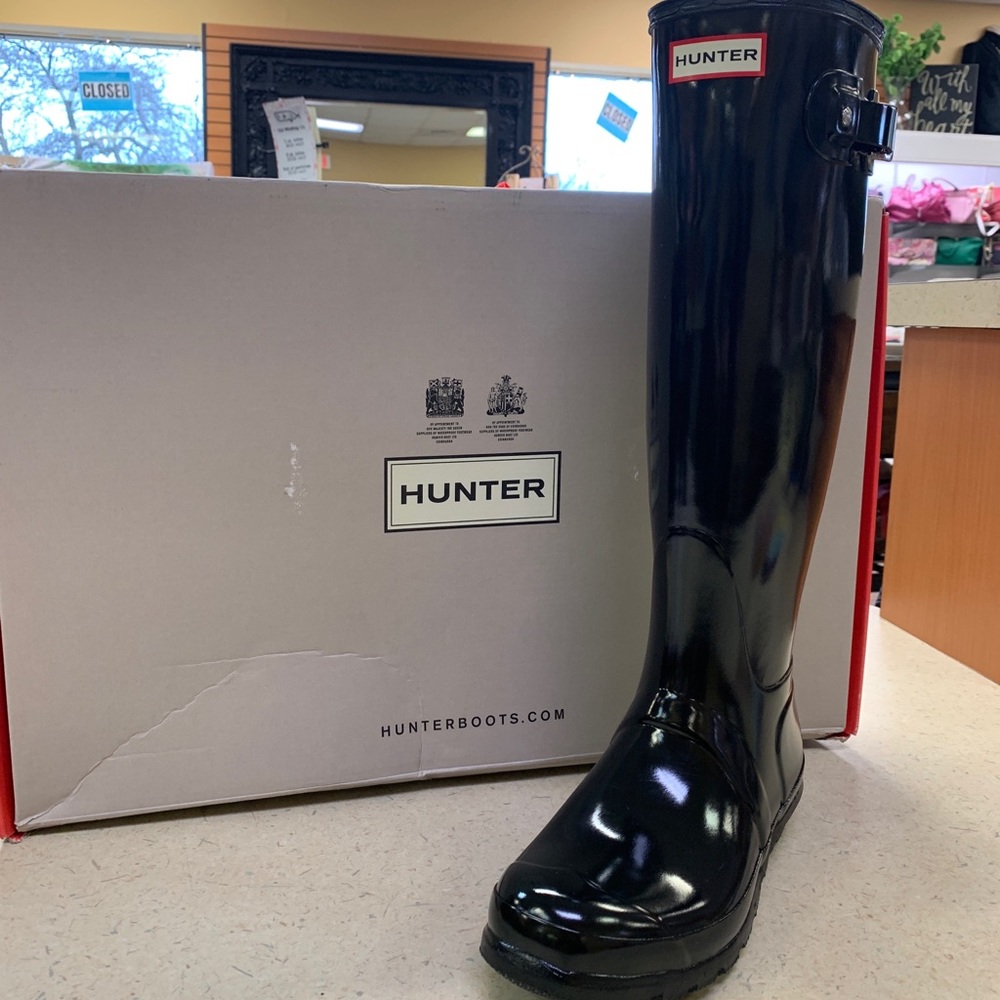 Hunter Tall Gloss Rain Boot Black size 8 brand new
